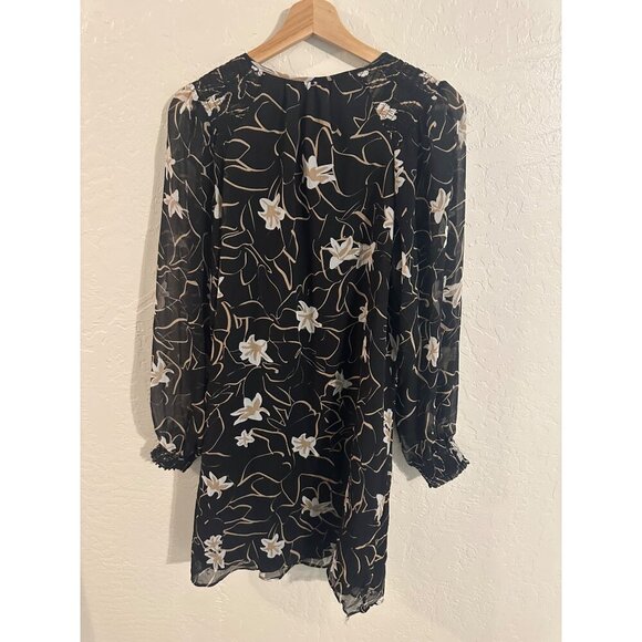 Elizabeth & James Floral Long Sleeved Spring Mini Dress - Picture 11 of 11